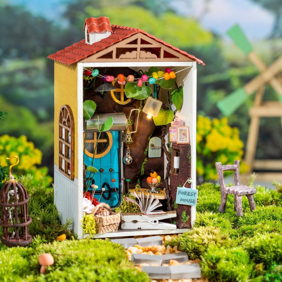 Diy Miniatures Kits Hands Craft US, Inc. | Diy Miniature Model Kit: Borrowed Garden