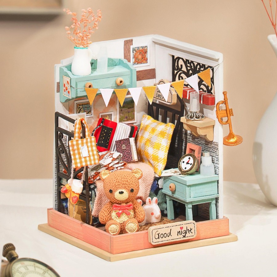 Diy Miniatures Kits Hands Craft US, Inc. | Diy Miniature Dollhouse Kit | Sweet Dream (Bedroom)