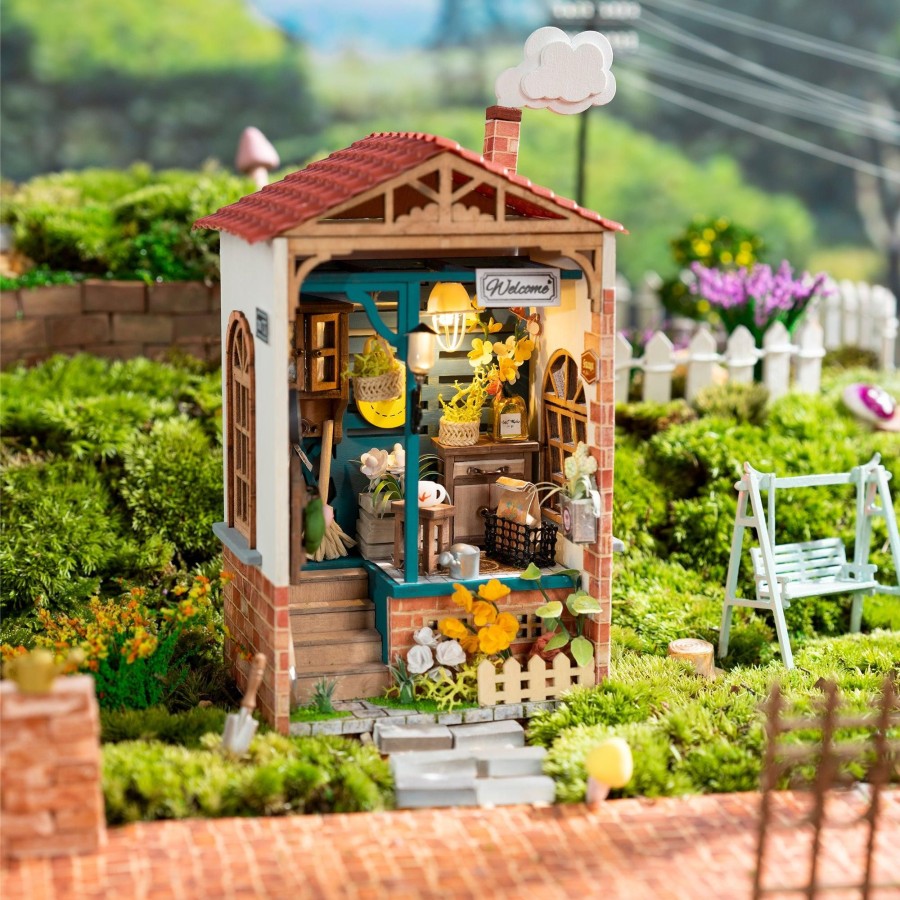 Diy Miniatures Kits Hands Craft US, Inc. | Diy Miniature Model Kit: Dream Yard